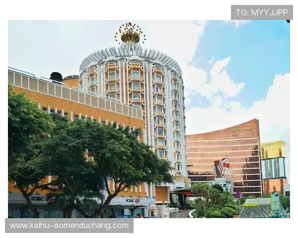 澳门英皇娱乐场的历史背景与发展历程详解